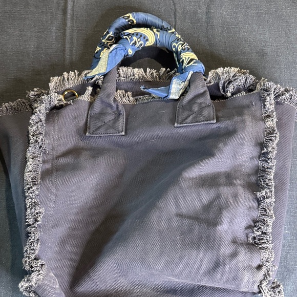 Hipchik Frayed Gray Tote Bag with Rainbow Design - Picture 4 of 4